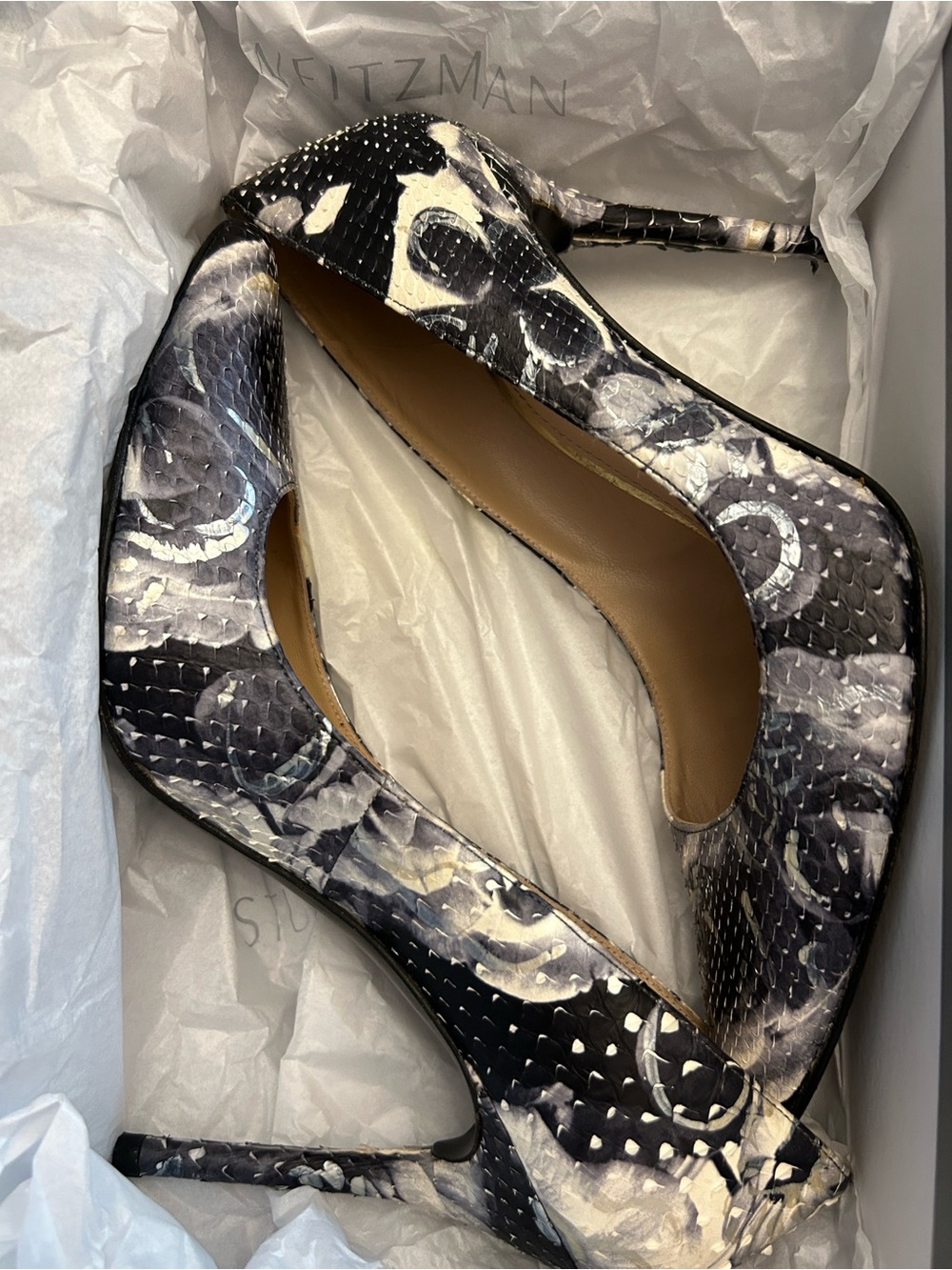 Stuart Weitzman Black and White Floral Textured Pointed-Toe Python Pumps